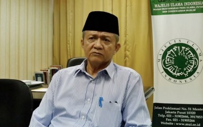 MUI Minta Pemerintah Tegas Soal Berkumpul dan Berjamaah