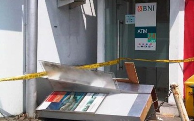 ATM BNI di Areal APMS BLJ Bengkalis Terbakar