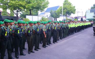 Dandim Madiun Pimpin Apel Pengamanan Kunjungan Jokowi