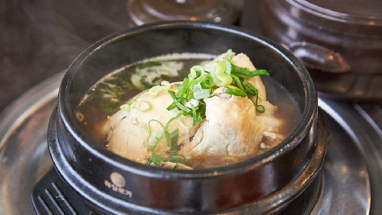 Wajib Coba, 5 Makanan Korea ini Bantu Bikin Kulit Wajah Glowing