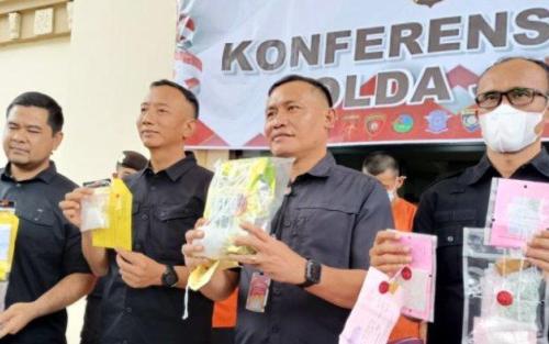 Polisi Tangkap 6 Tersangka 1,22 Kg Sabu dan 248 Butir Ekstasi