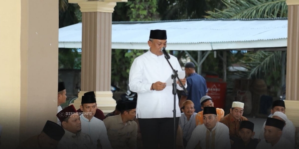 Safari Ramadan ke Payung Sekaki, Bupati Anton Pastikan Aspal Jalan 500 Meter Segera Dibangun