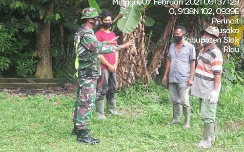 Babinsa Koramil 06/Sungai Apit Patroli Terpadu Karhutla 