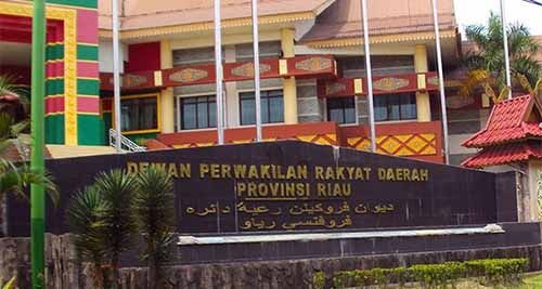 Dana Pemeliharaan Gedung DPRD Riau Dipertanyakan