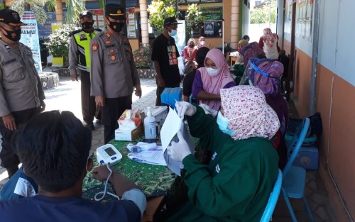 Polres Ponorogo Gelar Serbuan Vaksinasi Serentak