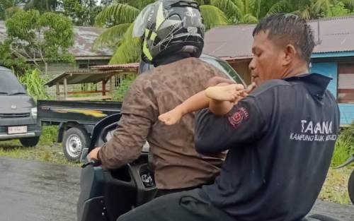 Bocah Umur 2 Tahun Tewas Diseret Arus Parit Menuju Sungai Siak