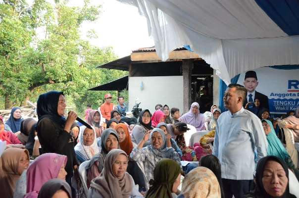 Reses Wakil Ketua DPRD Pekanbaru T Azwendi, Warga Keluhkan Banjir