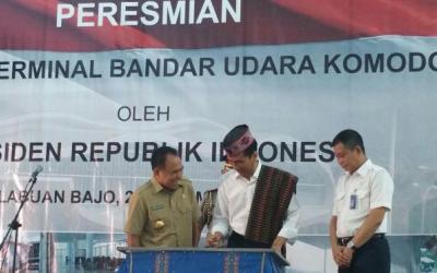 Jokowi Meresmikan Terminal Bandara Komodo-Labuan Bajo NTT