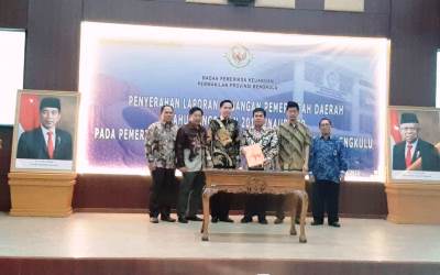 Bupati Kaur Telah Serahkan LKPD 2019 ke BPK Bengkulu