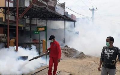 Antisipasi DBD, Dinkes Sidimpuan Lakukan Fogging