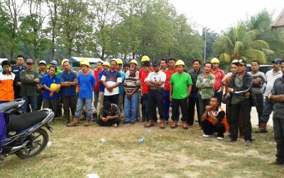 Tuntutan Tak Dipenuhi, Pekerja Kebun PT SBAL Kampar Mogok