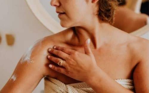 Cara Menggunakan Body Lotion yang Benar, Ikuti 5 Langkah Berikut