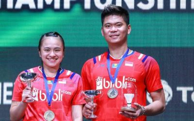 12 Pebulutangkis Nasional Lelang Jersey untuk Lawan Corona