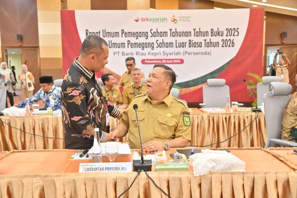 Dorong Penguatan Ekonomi, Wabup Bagus Santoso Hadiri RUPS BRK Syariah 2026,