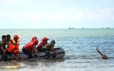 4 Turis Terseret Arus Laut. 1 Tewas di Pantai Selatan