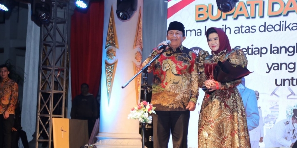 Bupati Sukiman Akhiri Masa Jabatan Dengan Torehan 125 Penghargaan