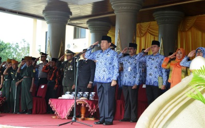 Plt Bupati Rohul Teteskan Air Mata Pada Hari Pahlawan ke-71