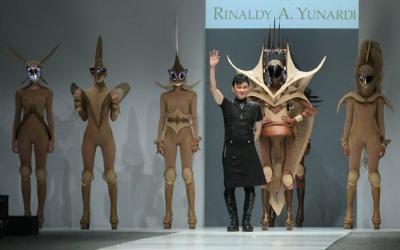 Inilah Busana Pintar Berbasis Intel Desainer Lokal