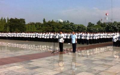 Mendikbud Kritik Profesionalisme Tenaga Pengajar di Hari Guru