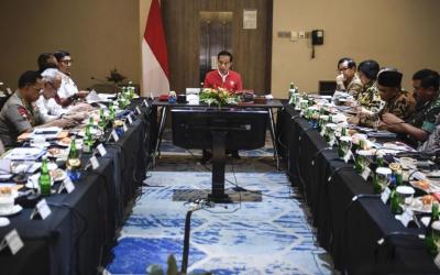 Jokowi Meminta Penegak Hukum Bertindak Lebih Tegas