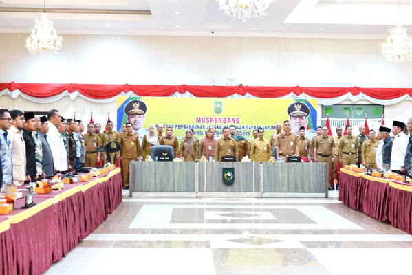 Bupati Kasmarni Ikuti Musrenbang RPJMD Provinsi Riau 2025-2029