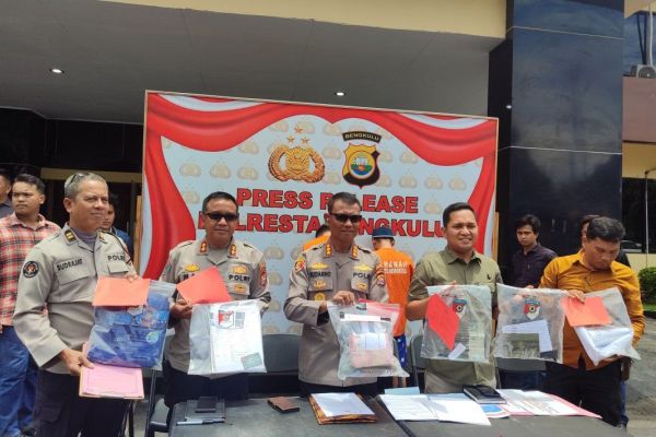 Polisi Sita Uang Rp284,56 Juta terkait Penipuan 93 Orang Mahasiswa Bengkulu