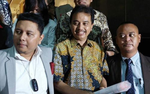 Meme Stupa, Roy Suryo Tersangka Kasus Penistaan Agama  