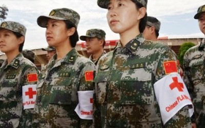 Tentara China Menuju Laos Memakai Kereta Api