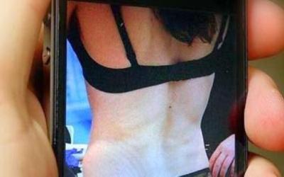 Foto Mesum Siswi SMA di Riau Tersebar di Facebook