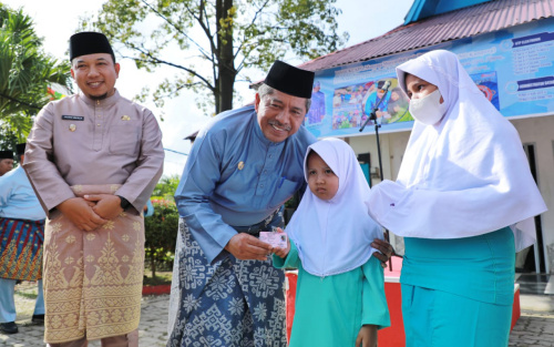 Pimpin Bujang Kampung di Kampung Pinang Sebatang Ini Pesan Alfedri