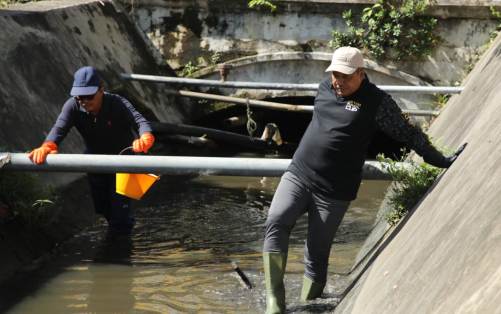 Sempena HUT Siak ke 23, Pemkab Siak Laksanakan Gotong Royong