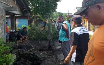 Masyarakat Kelurahan Lestari Menggelar Jumat Bersih