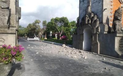Bali Digoyang Gempa 2 Kali, Warga Berhamburan