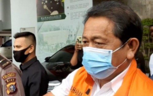 Mantan Sekdaprov Riau Didakwa Rugikan Negara Rp2,8 M