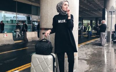 Tips Padupadan Hijab Anti Ribet Saat Traveling