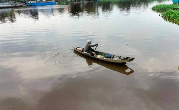 Air Sungai Siak Tercemar Limbah di Tualang, Ini Kata DLHK