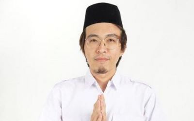 Dokter Tirta Blak-blakan Covid-19 Ditunggangi Politik