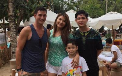 Mike Lewis Ultah Bareng Tamara Bleszynski dan Kenzou