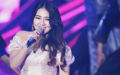 Via Vallen Tolak Manggung di Malam Tahun Baru