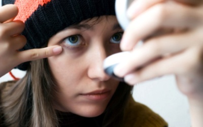 Lensa Kontak Paling Tipis di Dunia Ada di Indonesia