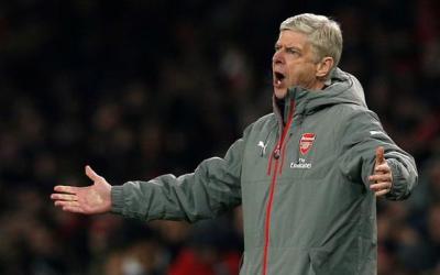 Wenger Masih Enggan Bahas Kontrak Baru