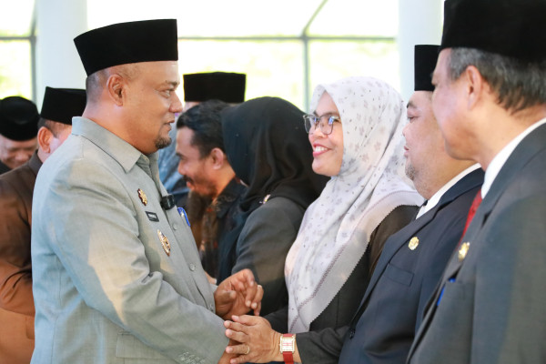 Wabup Siak Syamsurizal lantik dan kukuhkan 198 Pejabat dilingkungan Pemkab