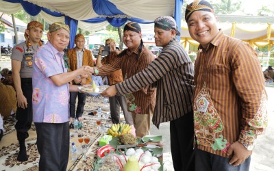 Bupati Asahan Hadiri Kenduri Suroan di Aek Songsongan