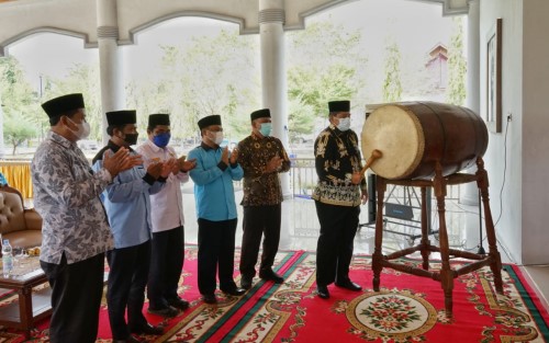 Bupati Siak Alfedri Buka Festival Anak Sholeh Indonesia