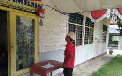 PLN Copot Kwh SMKN 2 Rambah Secara Sepihak