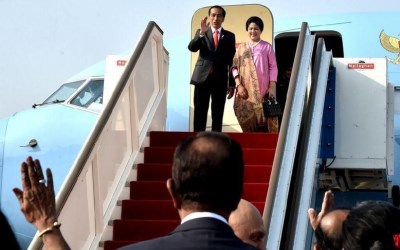 Dari Sri Lanka, Jokowi Ikuti ASEAN-India Summit 2018