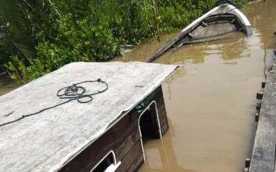 Bajak Laut Tenggelamkan Kapal Kopra di Inhil