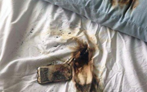 Hp Meledak Saat Dicas, Rumah Kos Terbakar 