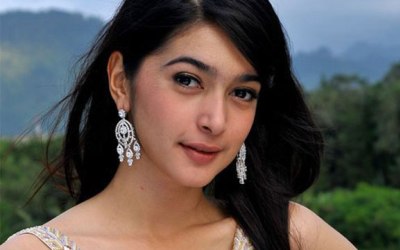 Ikut Suami, Nabila Syakieb Tinggalkan Dunia Artis