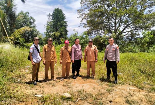 Pemdes Suka Jaya dan Jajaran Polres Kaur Realisasikan Program Asta Cinta